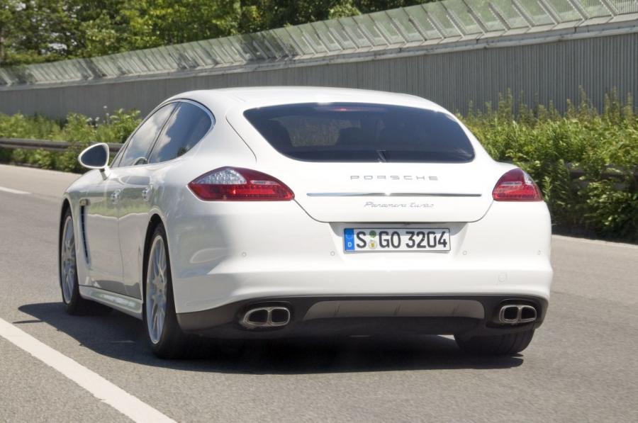  Porsche Panamera 2009 года  (фото 110 из 144)